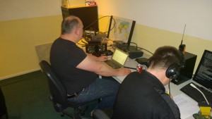Remco PE1PIP en Mischa PA1OKZ tijdens de inmeldronde van PI4AA